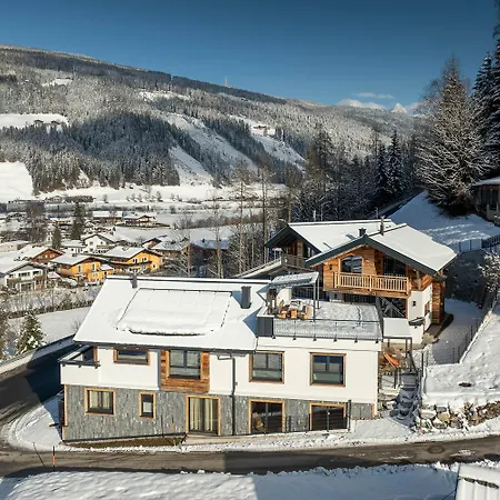 Holzlodge Deluxe Radstadt Exterior foto