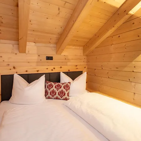 Holzlodge Deluxe Radstadt Exterior foto
