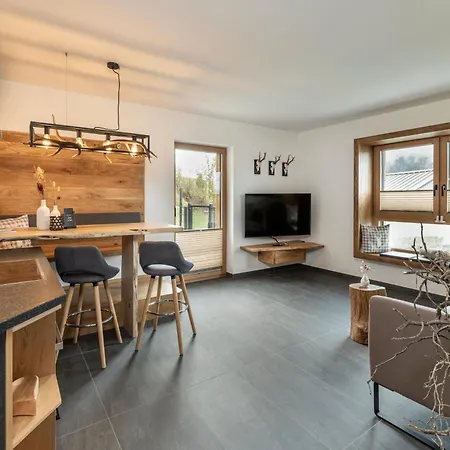 Holzlodge Deluxe Radstadt Exterior foto